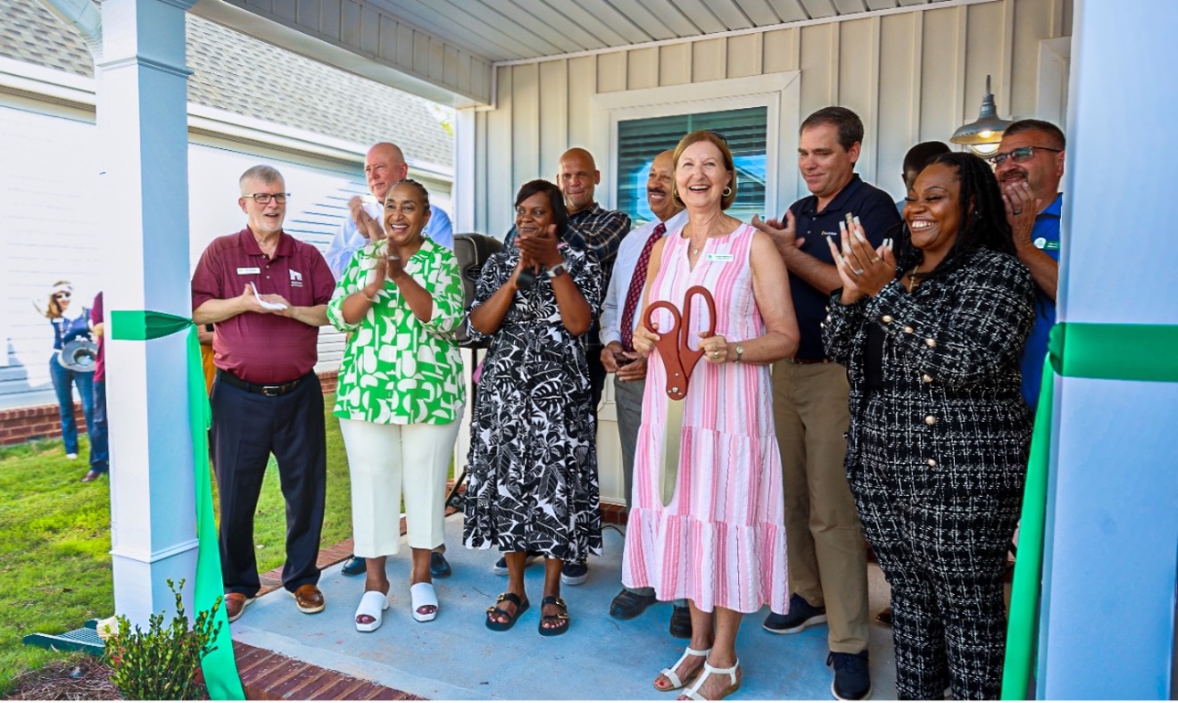 Ribbon Cutting of Lakeview at Berea – CommunityWorks & Homes for Hope.