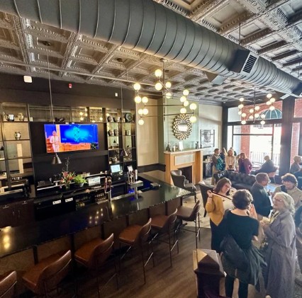 Oxley House, the Tygart Hotel's lounge bar and restaurant